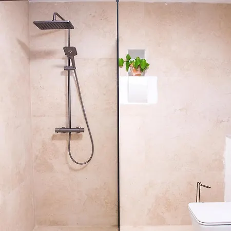 San Anton Alloggio in famiglia *