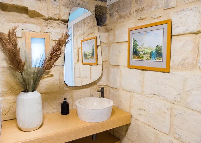 Δωμάτια σε οικογενειακή κατοικία San Anton *