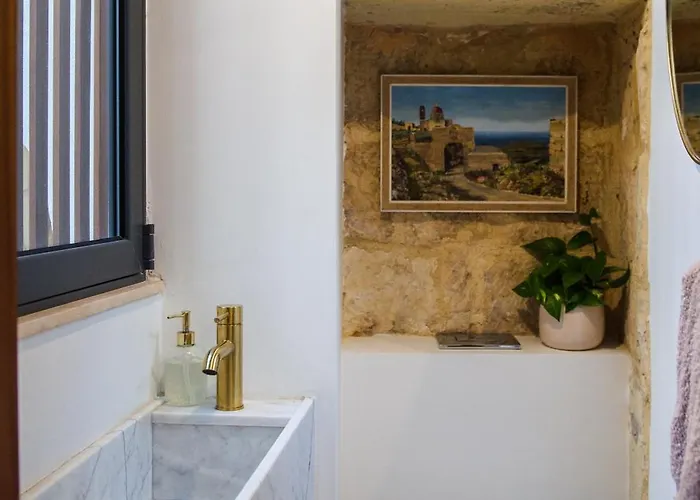 Δωμάτια σε οικογενειακή κατοικία San Anton Attard