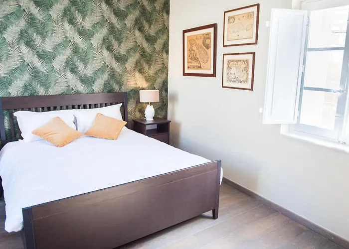 Δωμάτια σε οικογενειακή κατοικία San Anton Attard